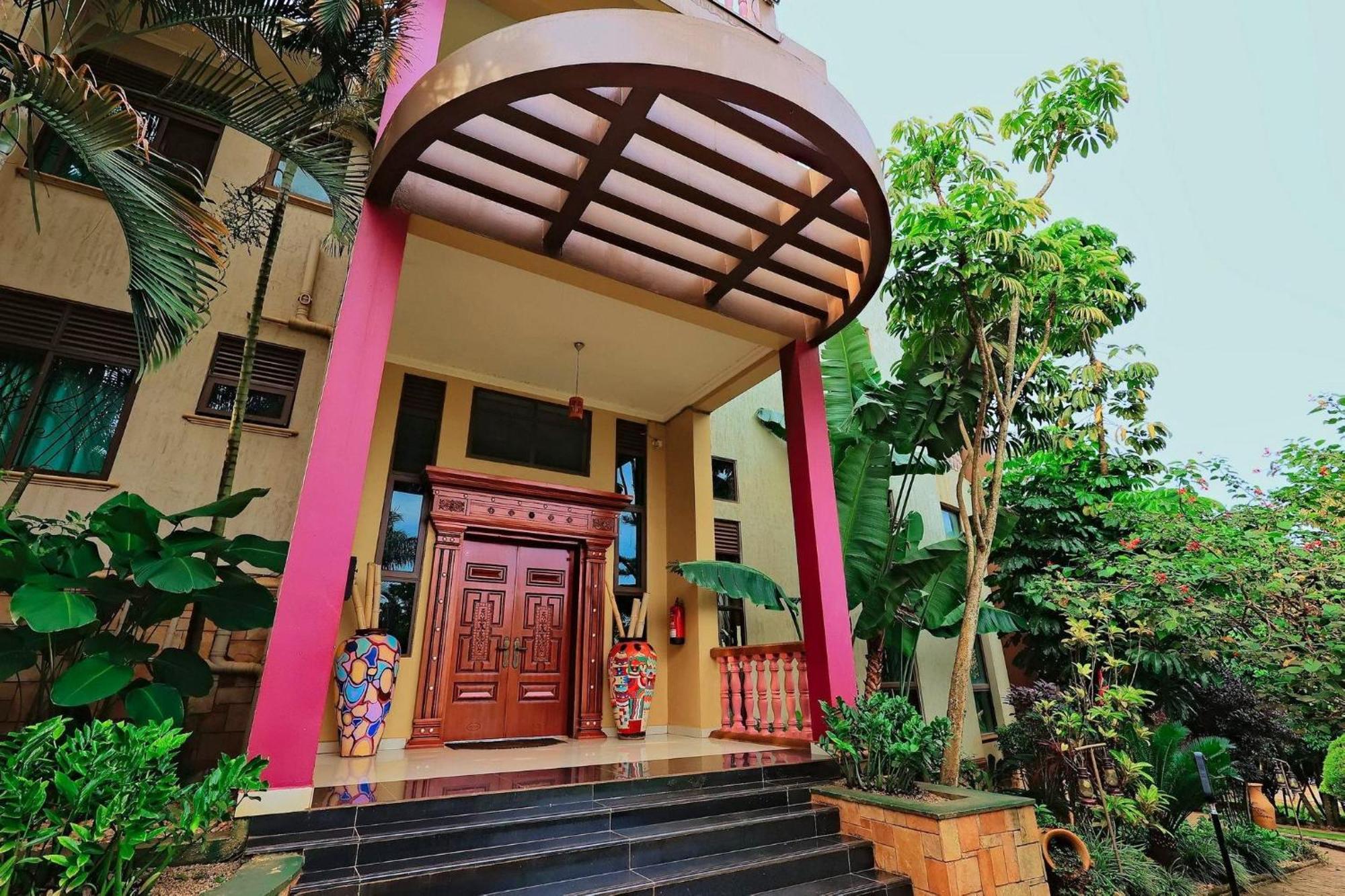 Shine Country Resort Hotel Naziba Экстерьер фото